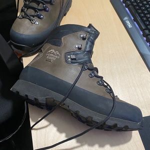 6” Hoffman Explorer Light boots 11.5